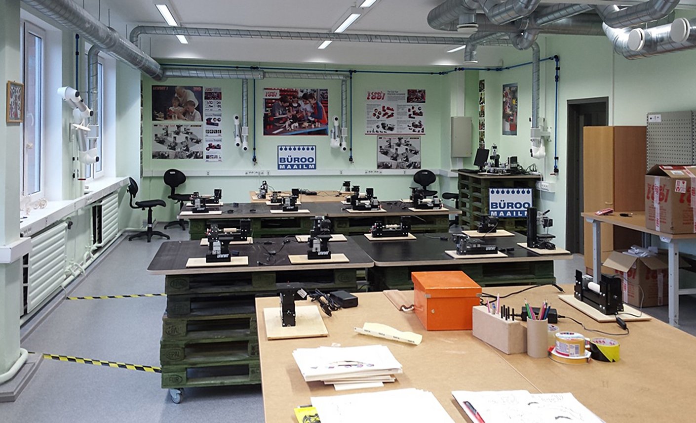 workspace equiped with unimat machines for 30 students