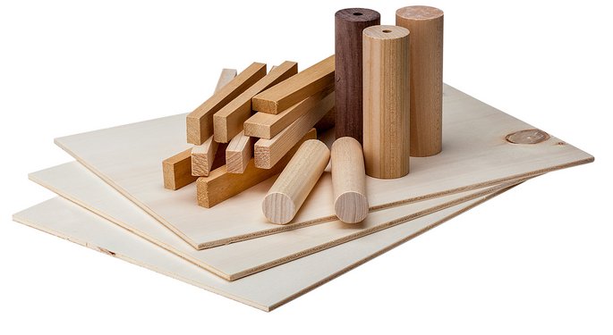 material package with wood for turning and cutting